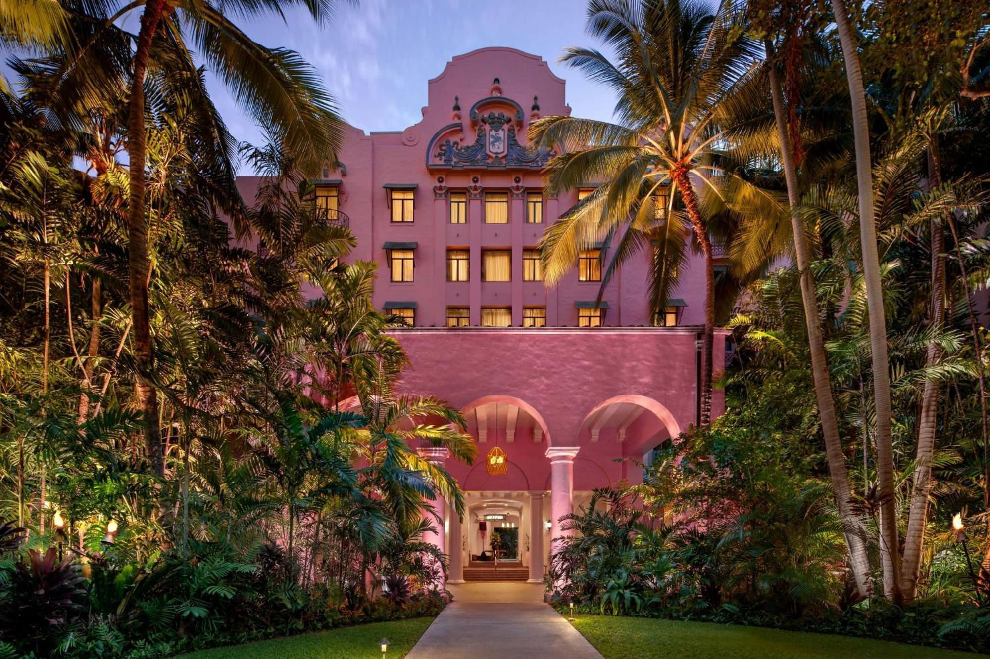 הונולולו The Royal Hawaiian, A Luxury Collection Resort, Waikiki מראה חיצוני תמונה